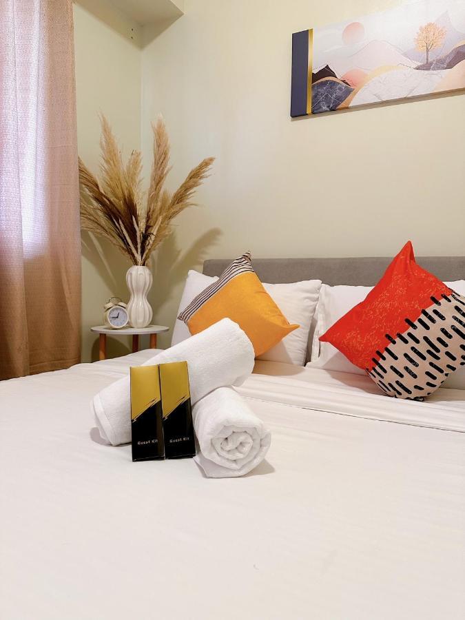 Luxury Suites At Brenthill Багио Экстерьер фото
