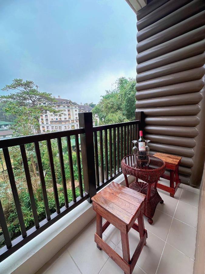 Luxury Suites At Brenthill Багио Экстерьер фото